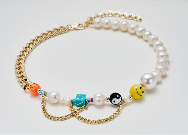 Kaulakoru Smiley Face Pearl Chain -kaulakoru