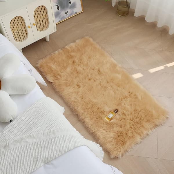 Firkantede fuskepels-fleece-fluffy tepper, vaskbart yogateppe, soveromsgulvtepper, kamel - 2'x 4', kamel