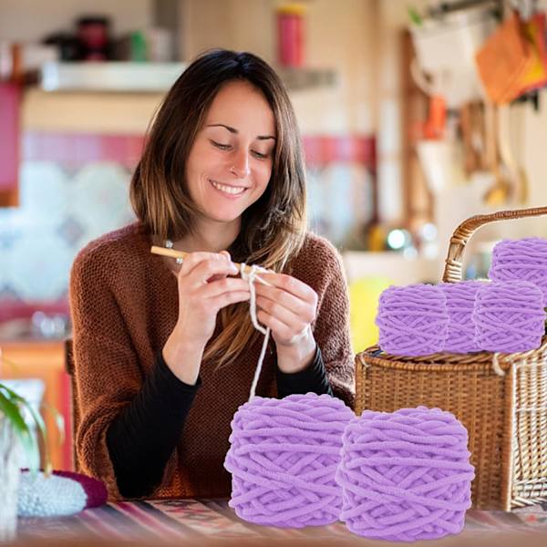 Monivärinen neulelanka, pehmeä paksu lanka virkkaamiseen, lanka projekteihin pehmojen pallojen, käsintehtyjen laukkujen, villapaitojen, kenkien ja hattujen tekemiseen Light purple