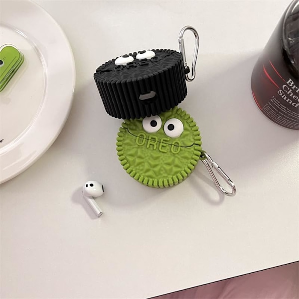 Airpods Fodral Nya 3:e Generationen med Karbinhake, Tecknad Design Stöttåligt Silikon Skyddsfodral för Män Kvinnor Tonåringar Black