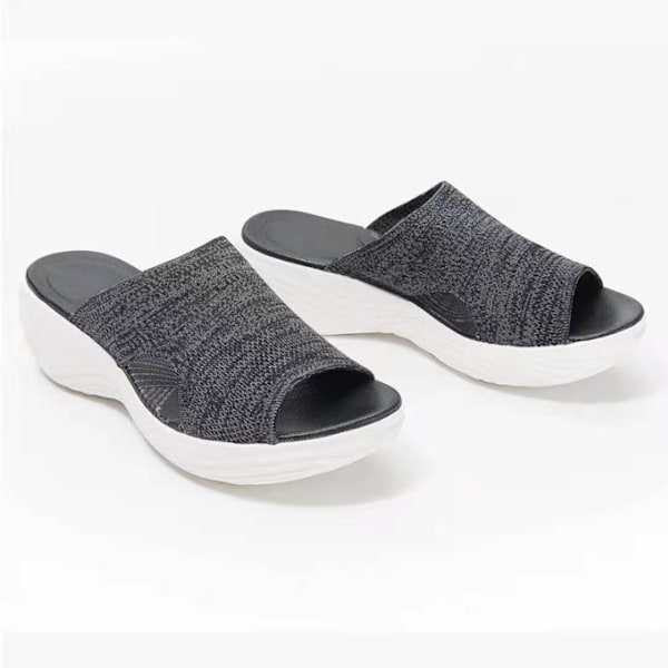 Damtofflor med plattbottnad mesh som andas . black 41