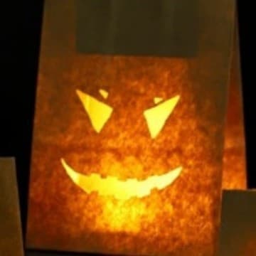 Selvlysende Halloween-godteposer for barn, 4 tilfeldige mønstre C C