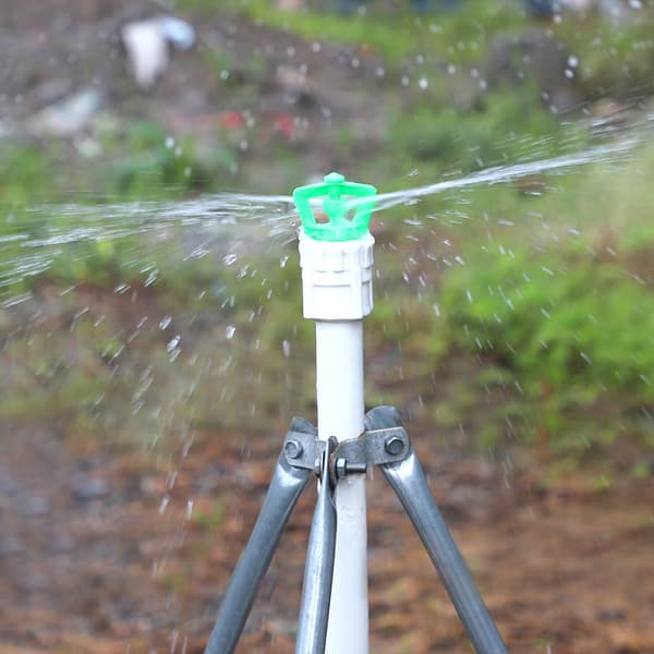 Green Rotating Micro Sprinkler for Garden Irrigation