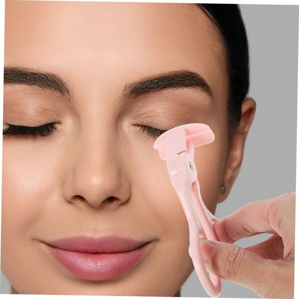 2 Pieces Mini Eyelash Curler Gentle Eyelash Styling Curler Compact Eye Beauty Tools Replacement for Makeup Accessories