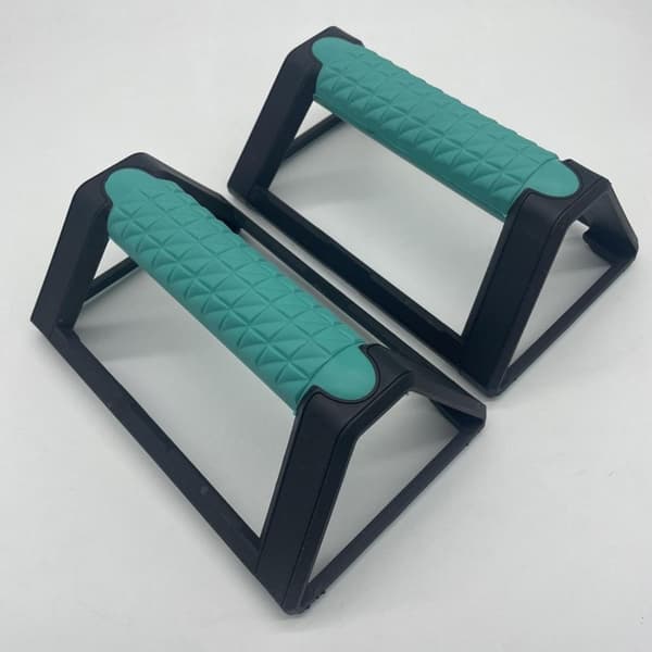 Push-up bars, push-up handles, strength training equipment, stable support, push-up stand, handstand, indoor aerobic training floor.