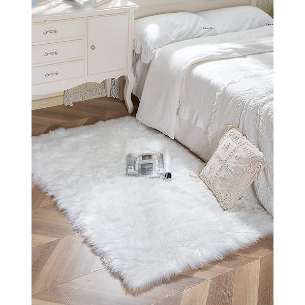 Konstgjord fårskinnsmatta, konstpälsmatta, mysig känsla som äkta ull konstpälsmatta, konstgjord lyxig ull soffa matta kudde (Vit, 60x90cm)