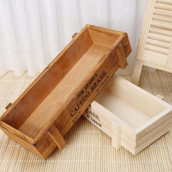 Self-watering planter box in natural wood, rectangular 3-piece set. For balcony, garden or kitchen. Environmentally friendly and durable.