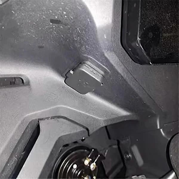Motorcycle USB Power Charging Interface Socket Pulse Charging Port for CFMOTO 450SR SR450 800NK 800