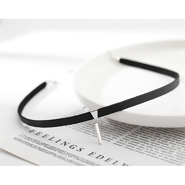 Goottilainen Ristiriipuskaulakoru Naisille Musta Choker Punk Vintage Ristiriipus Kaulakoru Halloween Koru Lahja Tytölle