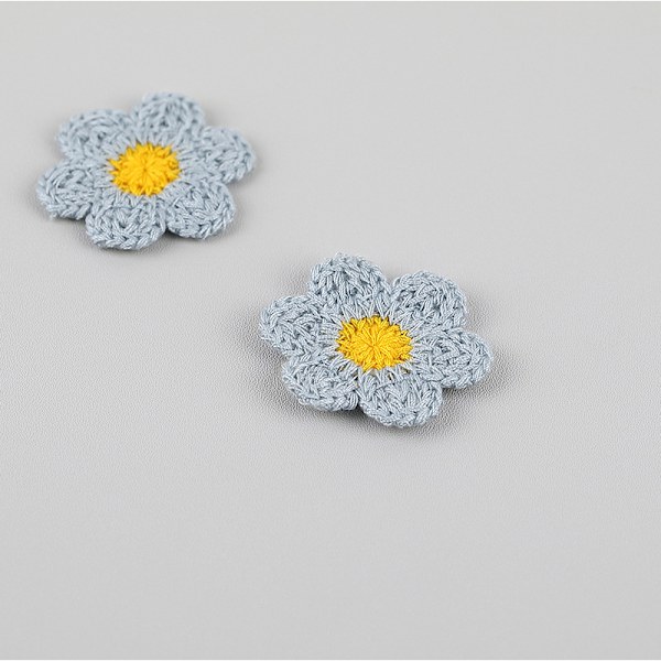 40 Stykker Heklet Blomster Applikasjon Små Garn Sy på Blomsterlapper Pynt for Søm Håndverk Dukke Scrapbooking Hår