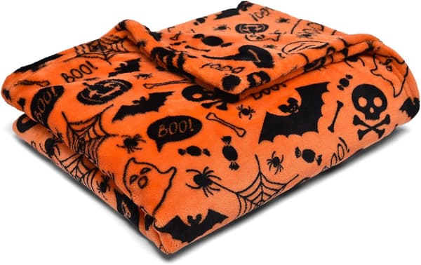 Halloween Fleecy Bedspread - Boo - 120 x 150cm in Orange