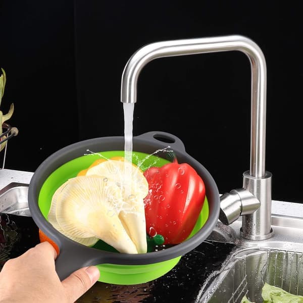 Foldable Colander with Handle, Food Sieve, Silicone Strainer, Large Fruit and Vegetable Strainer big