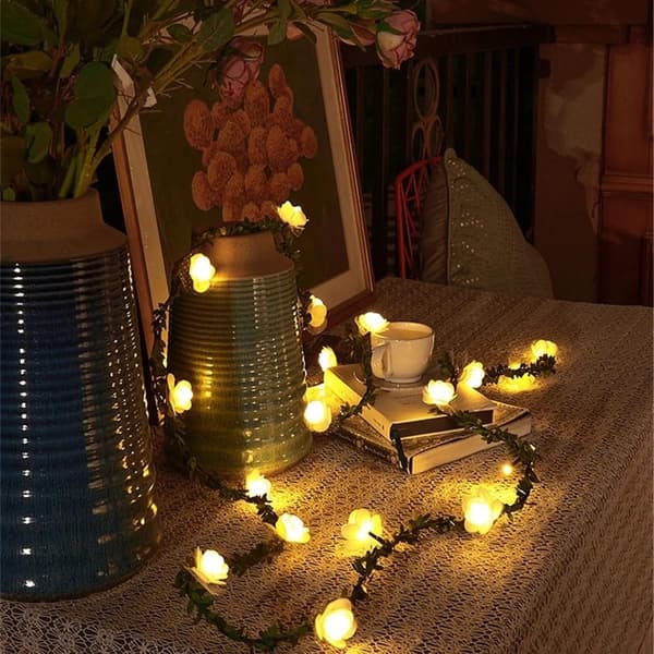 20 LED-roselysslynge med grønne blader, 3 meter lang, varmhvite blomsterlys, batteridrevne dekorasjonslys