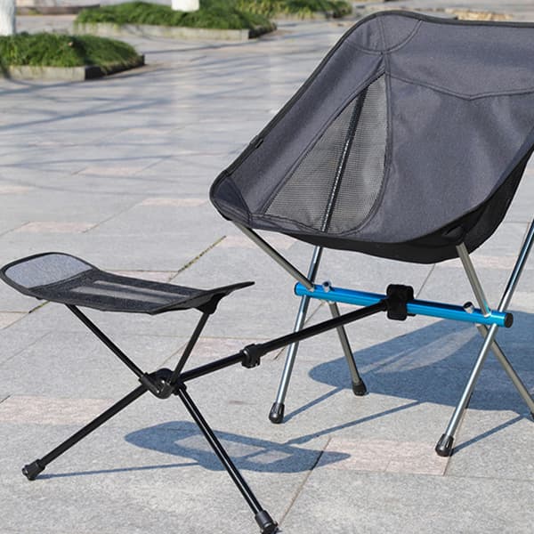 Universal Foldable Aluminum Alloy Footrest for Lounge Chairs