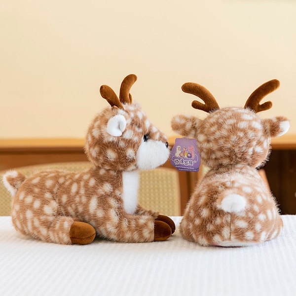 38cm Tecknat Sika Hjort Plyschleksaker Aktiviteter Gåvor Zoo Souvenirer Barn Lugnande Docka Bilprydnader
