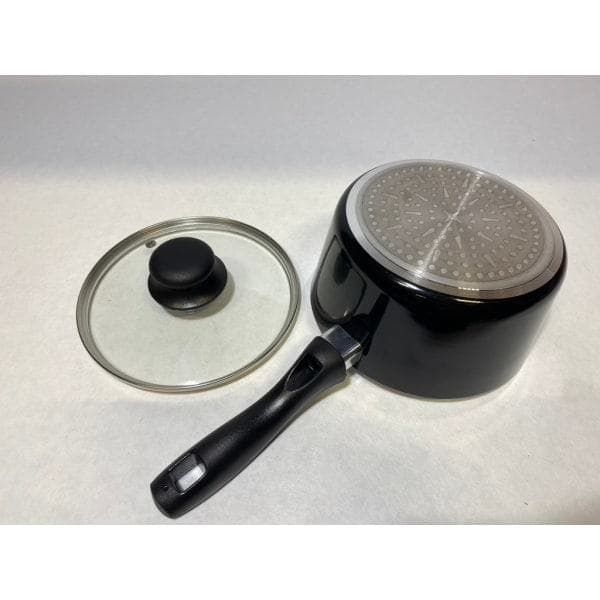 Stylish saucepan in modern design 1.9 l, ceramic coating