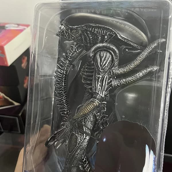 NECA Grid Warrior Xenomorph Alien Figur Alien vs Predator Actionfigur Samlarmodell Leksaker Julklapp Födelsedagspresent Warrior Warrior