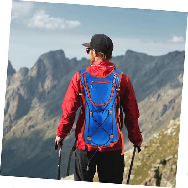 Hydration Backpack with Water Bladder, Lightweight and Durable Hiking Backpack for Running and Cycling