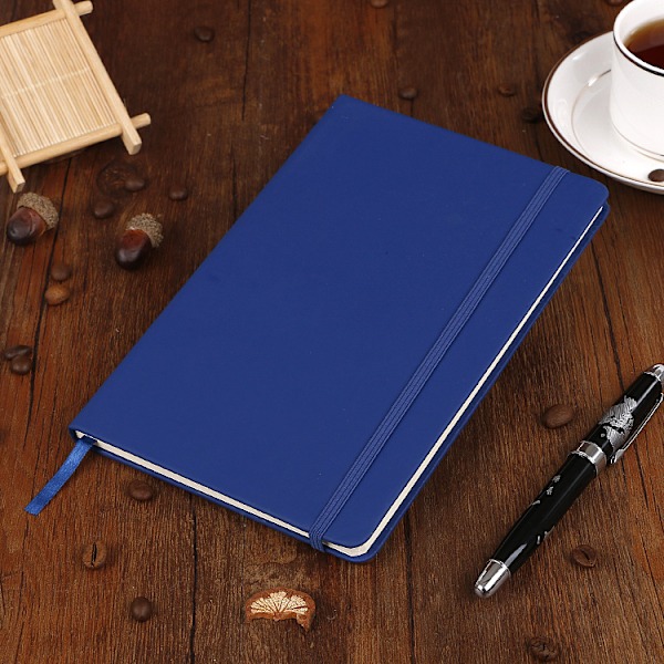 Bullet Spectrum A5 Notesbog - Prikkede Sider 1,2 x 14 x 21 cm Navy 1,2 x 14 x 21 cm
