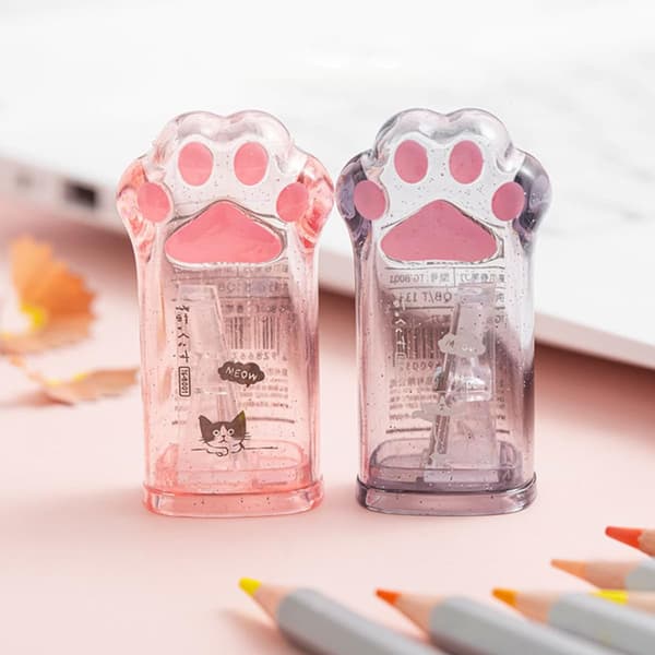 4 søde Kawaii kattepote manuelle blyantspidsere til og studerende