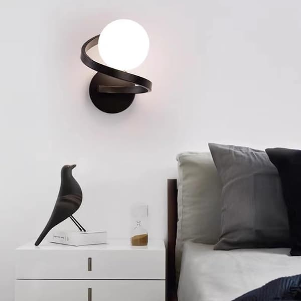 Væglampe til indendørs brug, Moderne Spiraldesign Glasbold Væglampe, Sorte Sengelamper, Base