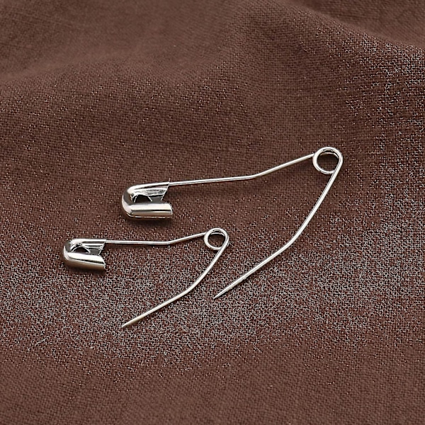 100 kpl kaarevia hakaneuloja, kaarevia turvahakaneuloja, tilkkutyöhakaneuloja, kaarevia hakaneuloja, toimistotarvikkeita (28 mm)