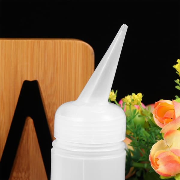 5 st plastsprayflaskor för frisör- och hemmabruk, 120 ml påfyllningsbara hårflaskor med halkfri design, lätt att rengöra material