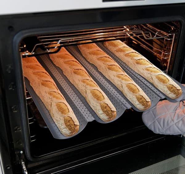 Baguette Bageplade Perforeret Form til Franske Brødlimper til 4 Baguetter (Sølv)-tfrf