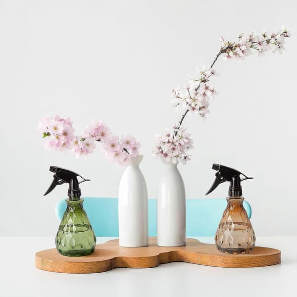 2 Pieces Empty Spray Bottles, 500ml Water Spray Bottles with Adjustable Spray Head, Refillable Trigger Spray Bottles (Green Brown)