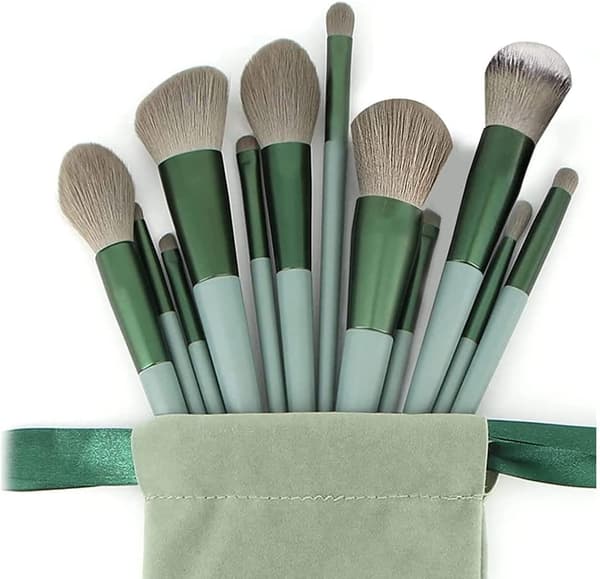 Makeup Brush Set, 13 Pieces Makeup Brushes with Bamboo Handles and Silver Ferrules, Essential Beauty Tools for Face, Eyes for Beginners