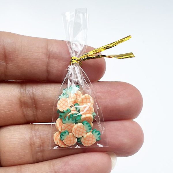 20 kpl Hedelmäkoriste Nukkekoti Ruokatarvikkeet Miniatyyri Makeiset Leikki Dessert Leikki Mini Talolle 4.5x2x2cm