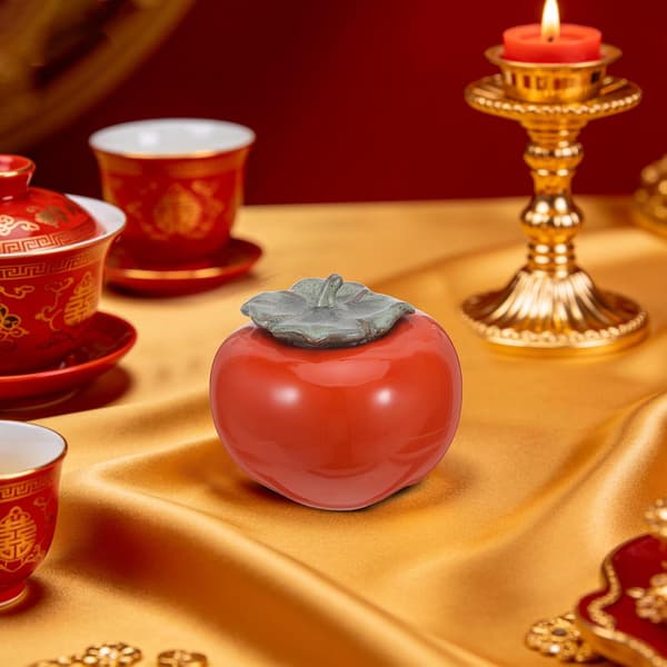 Kaki-shaped storage jar, sealed jar, ceramic material, creative design, easy to clean, snack storage