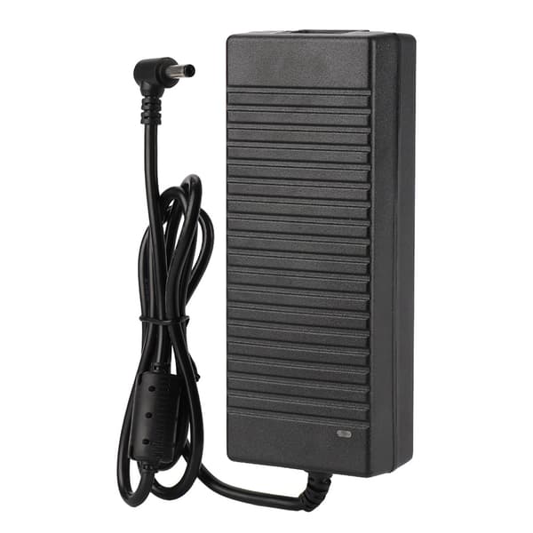 AC/DC-adapter 12V 10A Strømforsyning med flere beskyttelser Strømadapter