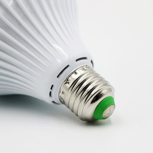 Smart Home Lys, LED Pære med Integreret Bluetooth Højttaler, E27 RGB Skiftende Lampe Trådløs S