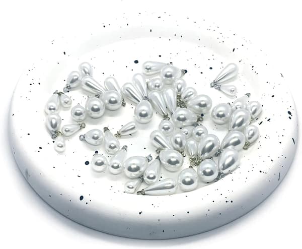 80 STK Dråpe Perle Charms, Hvite Ovale Anheng Funn Charm, Imitert Perle Charms Bulk, Størrelser