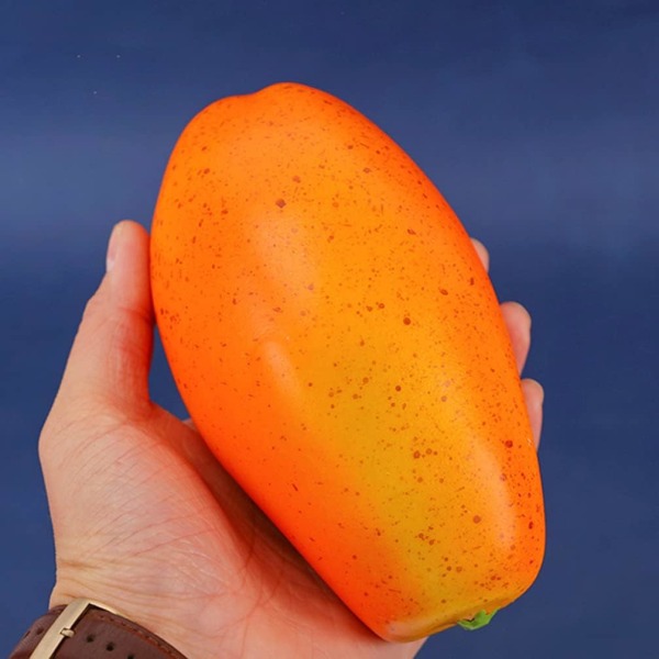 Keinotekoisen hedelmän väärennöstassu-simuloitu papaija-malli PU-liima-tassu-simuloitu hedelmämalli kotijuhlien koristelujärjestelyihin valokuvaukseen
