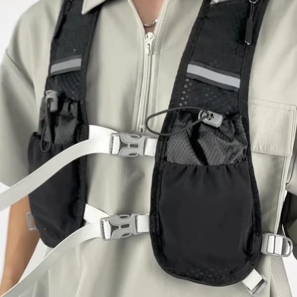 Hydration Backpack / Running Vest with Reflective Design – Lightweight & Comfortable for Running, Hiking, Cycling, Marathon