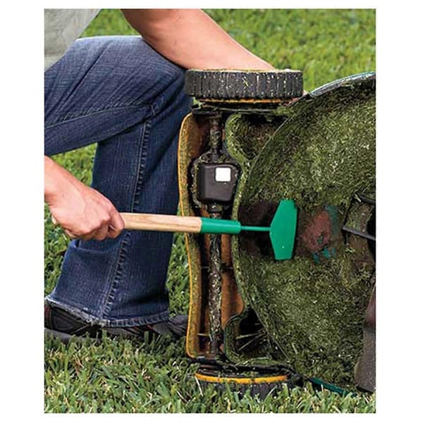 Lawn Mower Blade Cleaner Lawn Mower Cleaning Tool Scraper Garden Tool