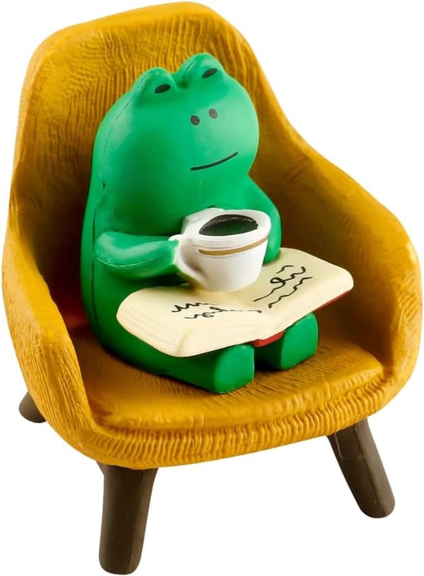 Two Mini Frog Figurines - DIY Desk Decorations, Perfect for Display.