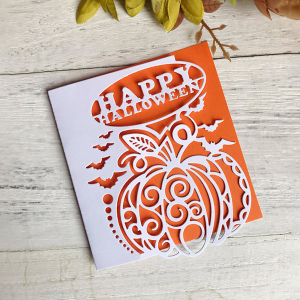 Halloween-aakkosten kurpitsaleikkausstencilit lapsille, tytöille ja pojille