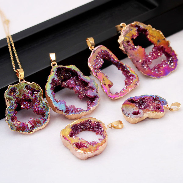 5 stycken naturliga oregelbundna agatberlocker Geode kvartsskiva kristall Druzy hänge för halsband gör-det-själv smycken
