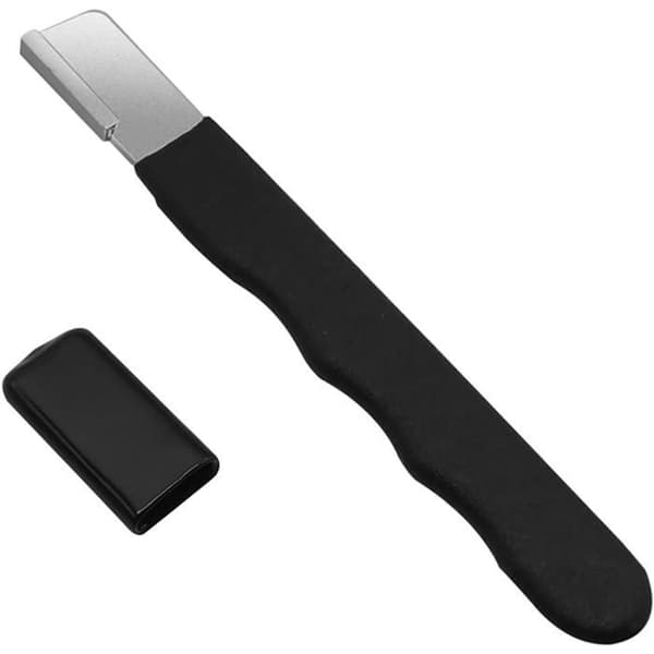Pocket Diamond Sharpener for Knives and Tools. Non-slip handle, perfect for precise sharpening in the garden.