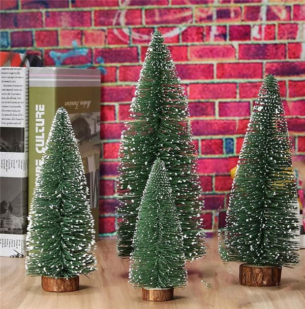 4 stk. små juletræer, minijuletræ, minifyr, Bo