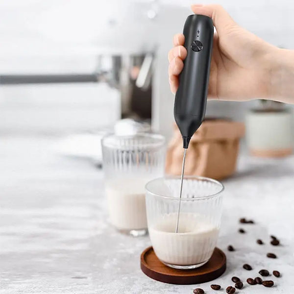 Håndholdt Elektrisk Melkeskummer Rørere Mini Elektrisk Visp Bærbar Kaffe Blender Rustfritt Stål Drikkeblander for Lattes Cappuccino Frappe