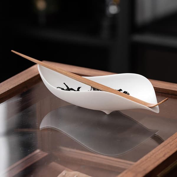 Ceramic Tea Scoop White Portable Multifunctional Tea Scoop with Creative Design Practical