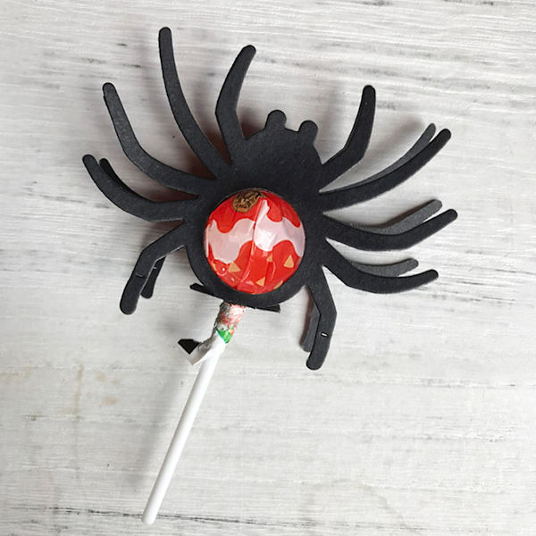 Halloween-hämähäkkilelullatelineen leikkausmuotti käsityöprojektin tarvikkeille