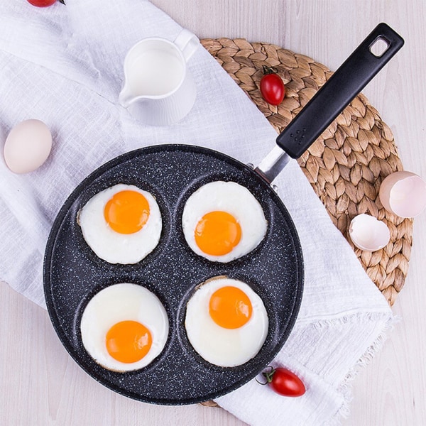 Non-stick stekepanne med 4 rom i aluminiumslegering for pannekaker, stekte egg eller hva du måtte trenge uten å røre maten, en grunnleggende stekepanne