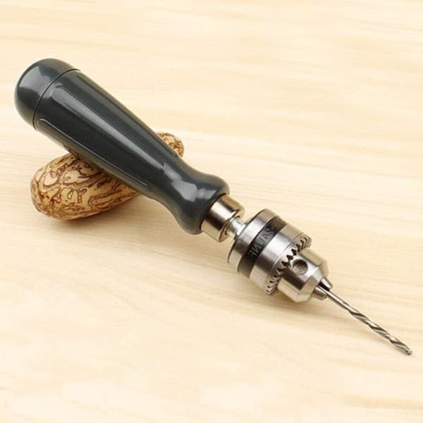 Large Chuck Hand Drill with 5 Drills - Easy Hand Drill - Clamping Range from 0.6 to 6 mm - DIY Tool
