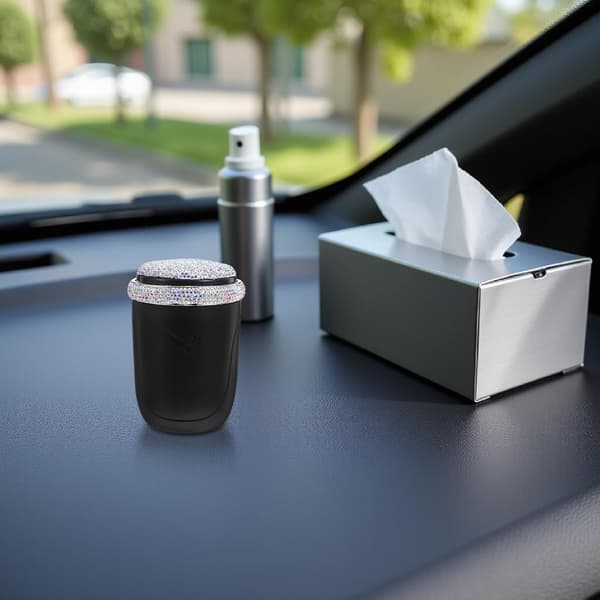 Car Ashtray LED Light Indicator Smokeless Design Windproof Trash Can for Car Use