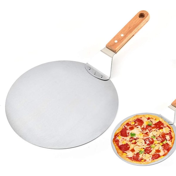Stor rund metal pizzaspatel med træhåndtag til bagning af hjemmelavet pizza og brød- eller oste-serveringsbakke